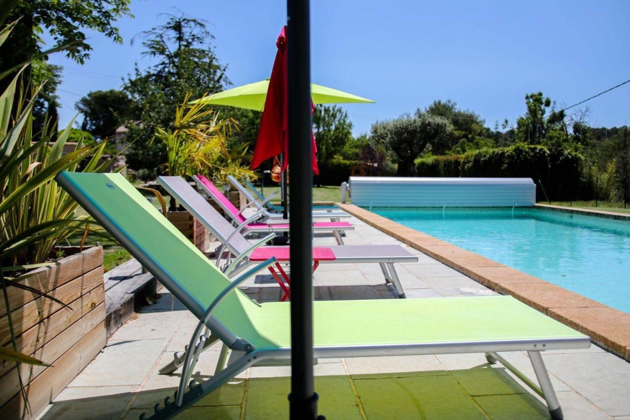 Le Mas De La Calade Bed & Breakfast Aix-en-Provence Exterior photo
